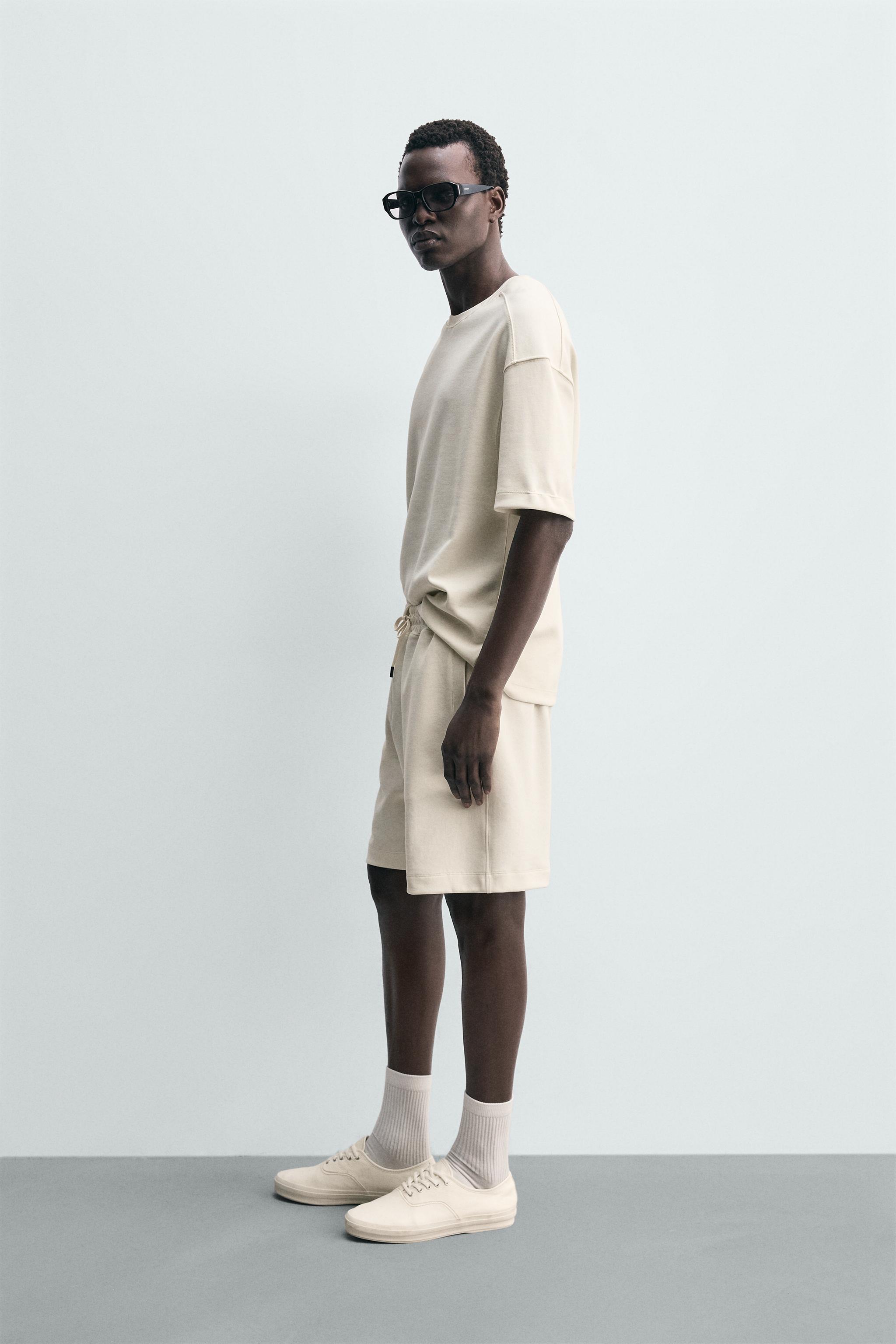 BERMUDA JOGGER RELAXED FIT INTERLOCK